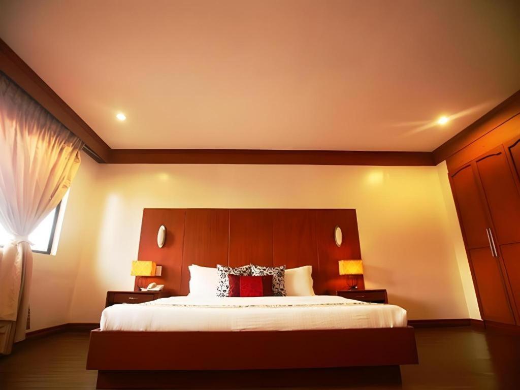 Naga Land Hotel מראה חיצוני תמונה